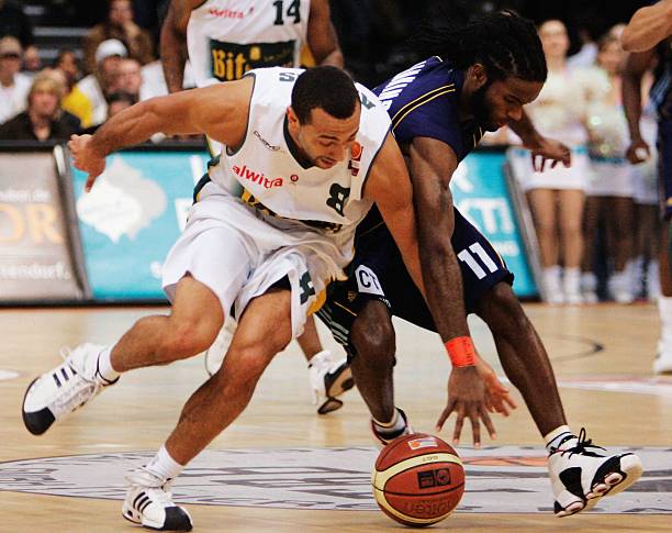 家庭责任的 家庭责任的