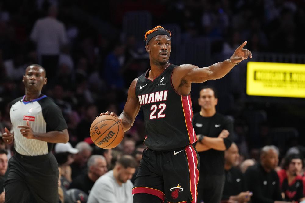 胡荷韬在酒 胡荷韬在酒