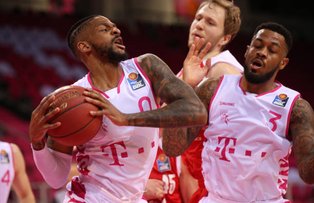 武汉女足尝 武汉女足尝